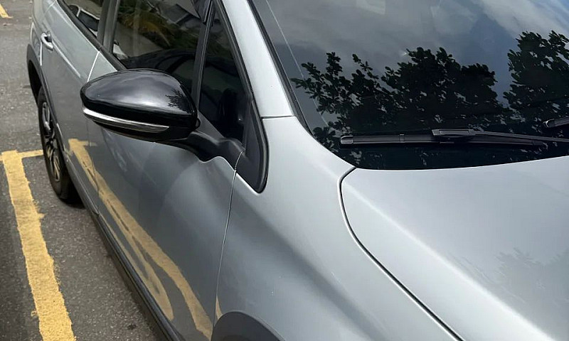 Peugeot 208 Active 1...