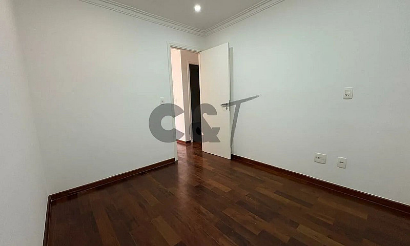 Casa De Condomínio -...
