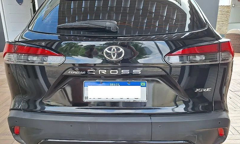 Toyota Corolla Cross...