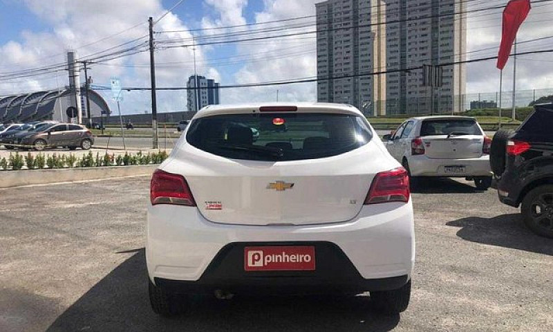 Chevrolet Onix 1.0 M...