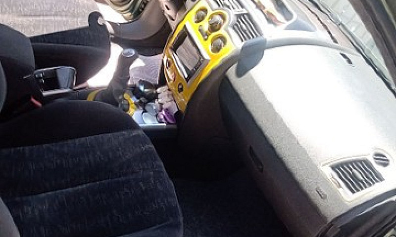 Vende Um Renault Meg...