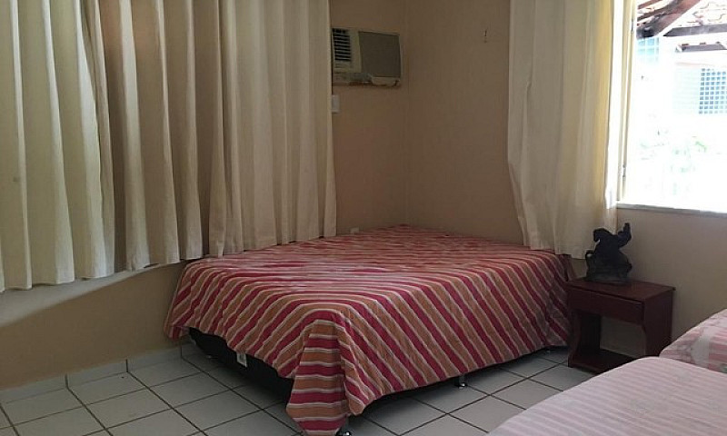Alugo Casa No Cumbuc...
