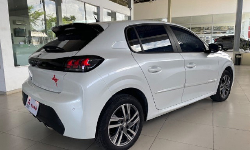 Peugeot 208 Grife / ...