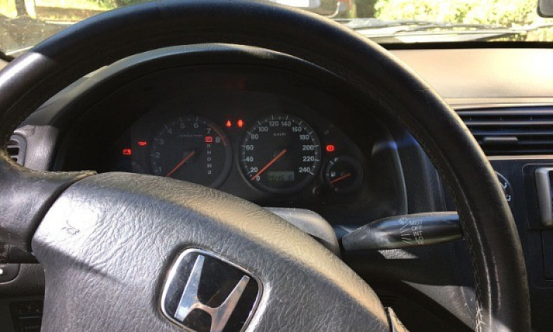 Honda Civic 1.7 Aut....
