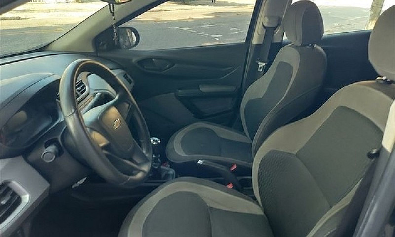 Chevrolet Onix 2015...