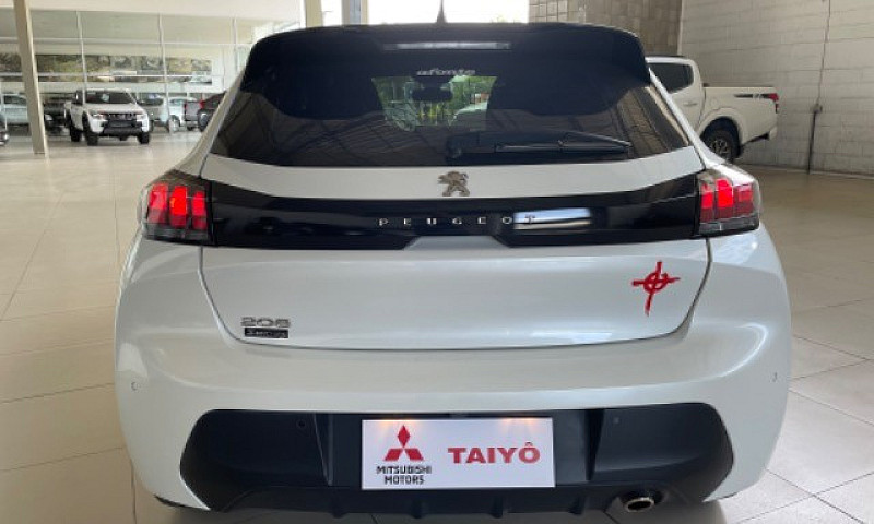 Peugeot 208 Grife / ...