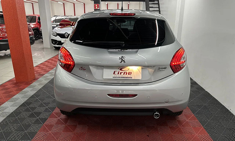 Peugeot 208 Griffe 1...