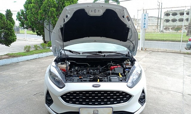 Ford Fiesta Se 1.6 M...