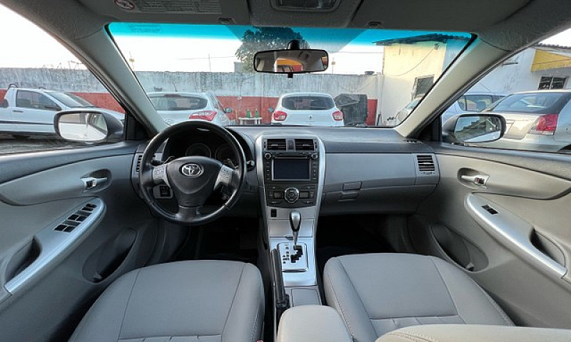 Corolla Xei 2013...