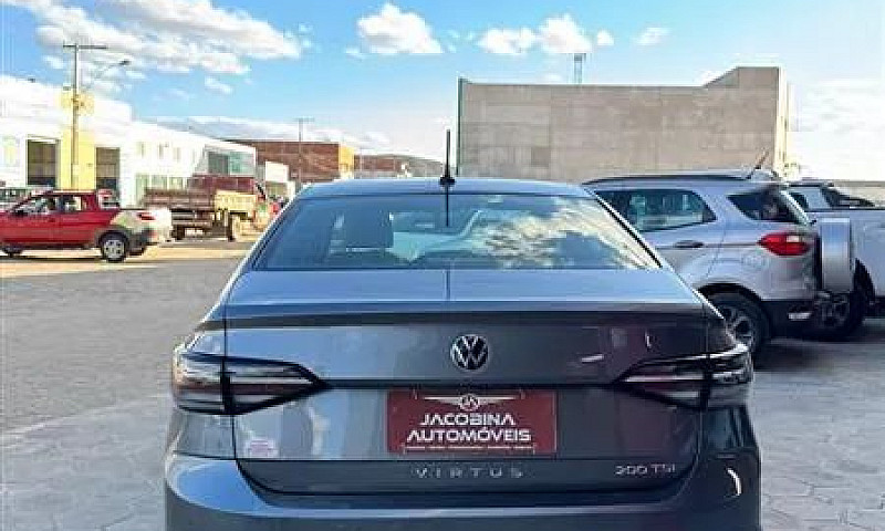 Volkswagen Virtus Hi...