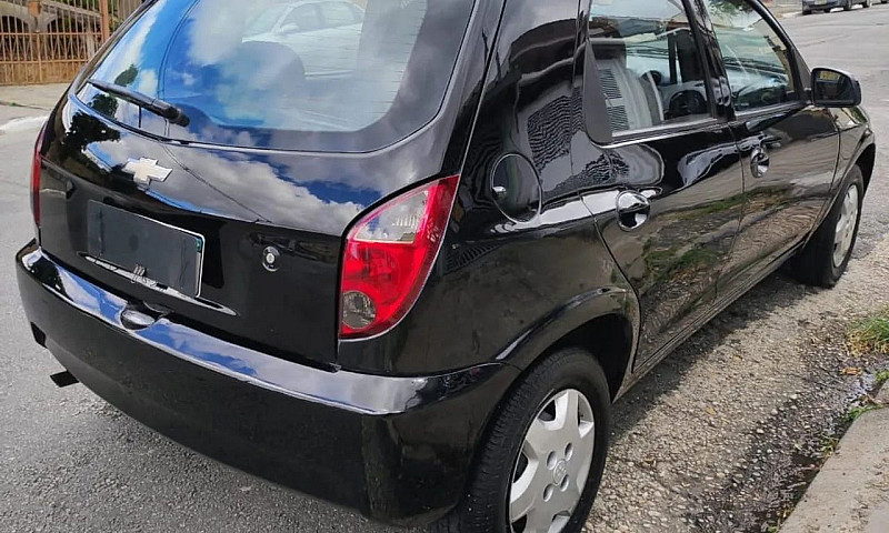 Chevrolet Celta ...