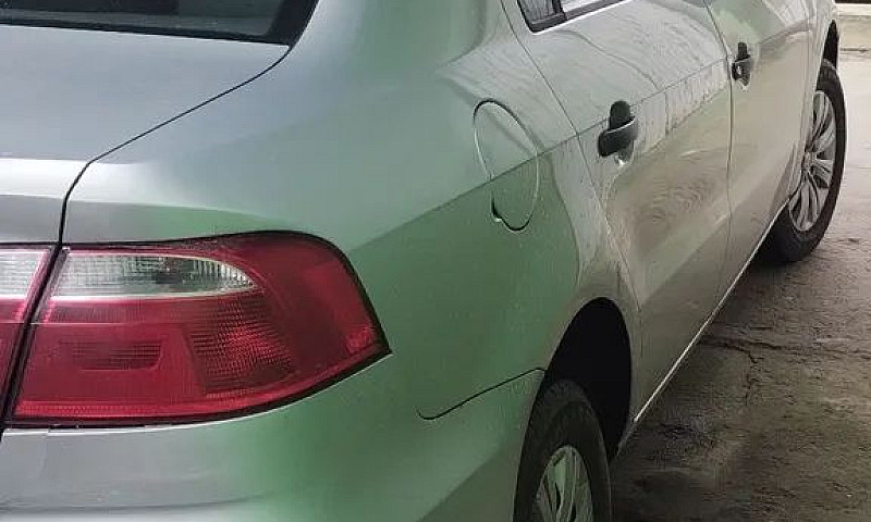 Volkswagen Voyage Tr...