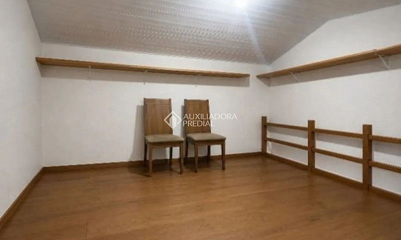 Casa Em Condomínio N...