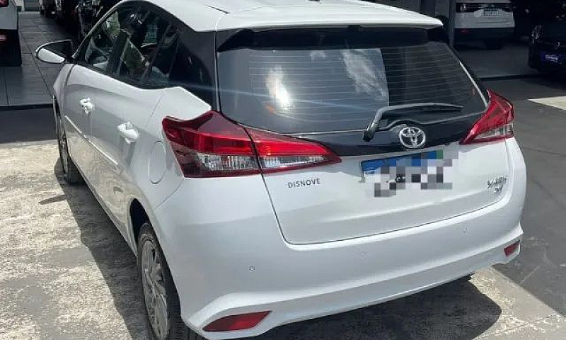 Toyota Yaris Xs 1.5 ...