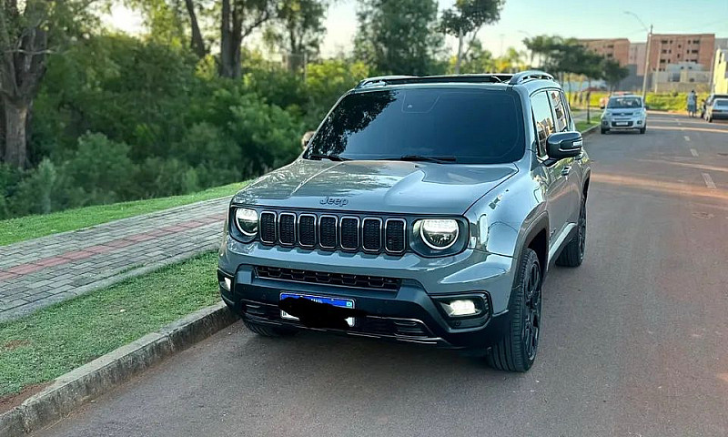 Jeep Renegade S T270...