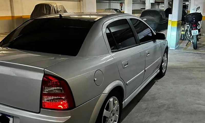 Chevrolet Astra Sed....