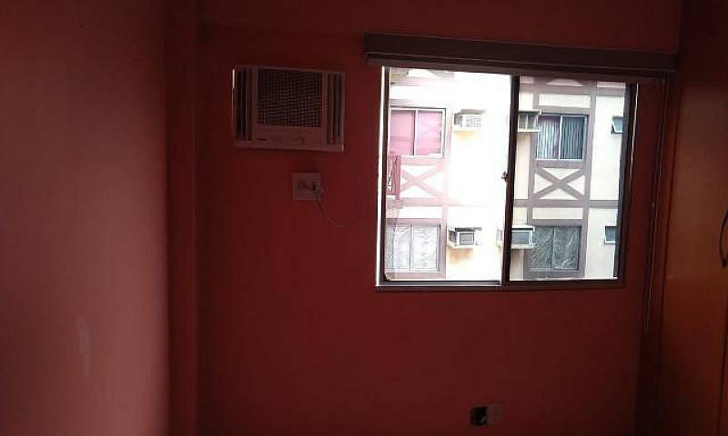 Lindo Apto Com 4 Qua...
