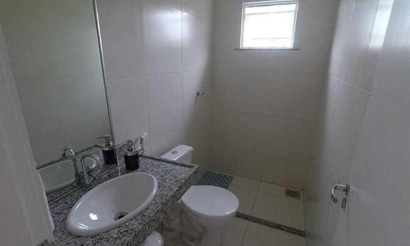 Casa Em Condomínio P...