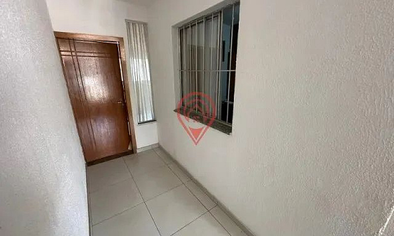 Casa À Venda No Bair...