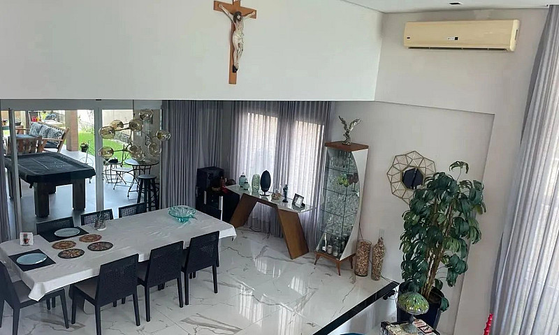 Casa Alto Padrão 535...