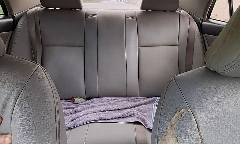 Toyota Corolla Xli 1...