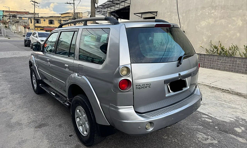 Mitsubishi Pajero Sp...
