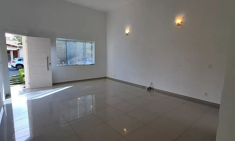 Casa De Condomínio P...