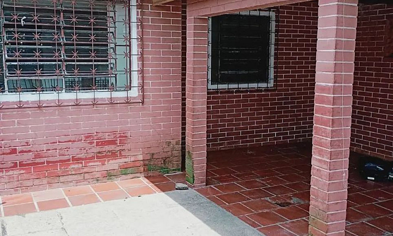 Vense-Se Casa No Alt...