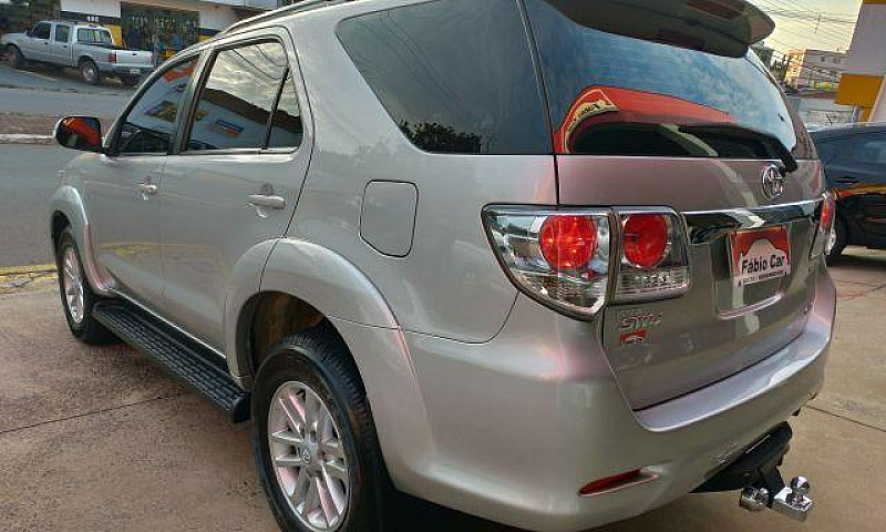 Toyota Hilux Sw4 3.0...