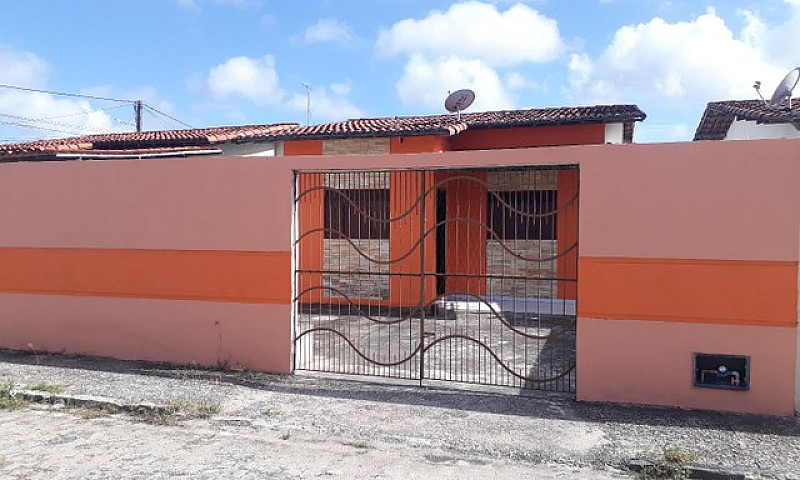 Aluguel De Casa Em C...