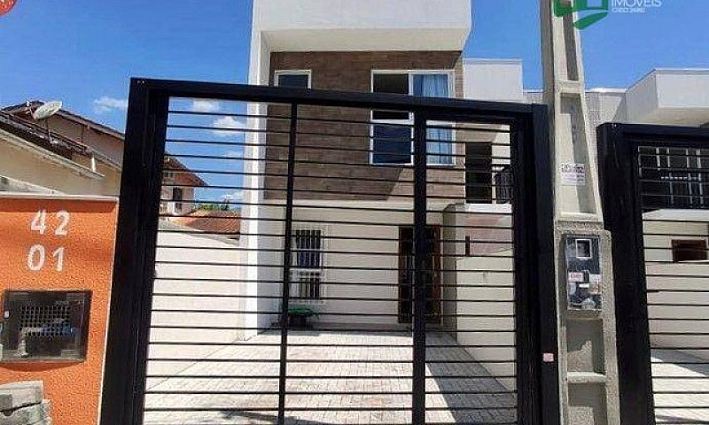 Casa Com 3 Dormitóri...