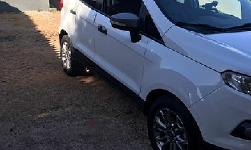 Vende-Se Um Ford/ Ec...