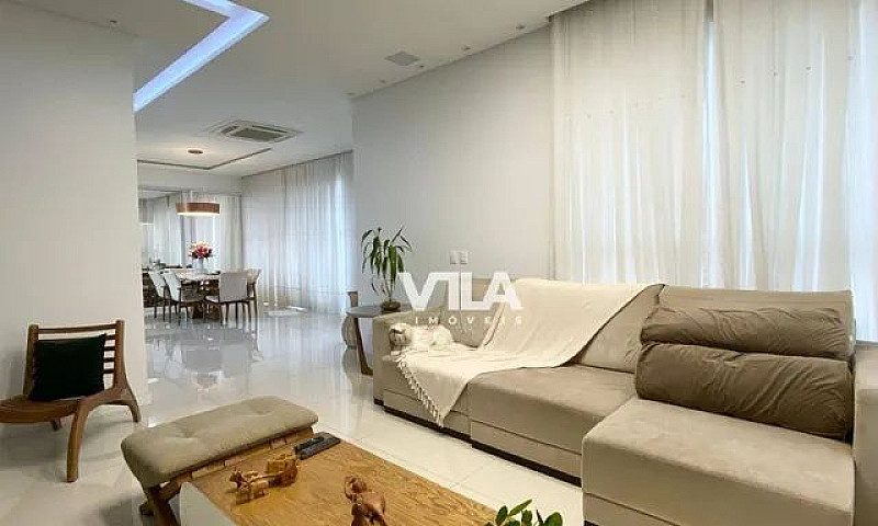 Casa Com 3 Dormitóri...