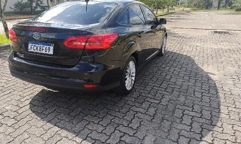 Vendo Focus Fastback...