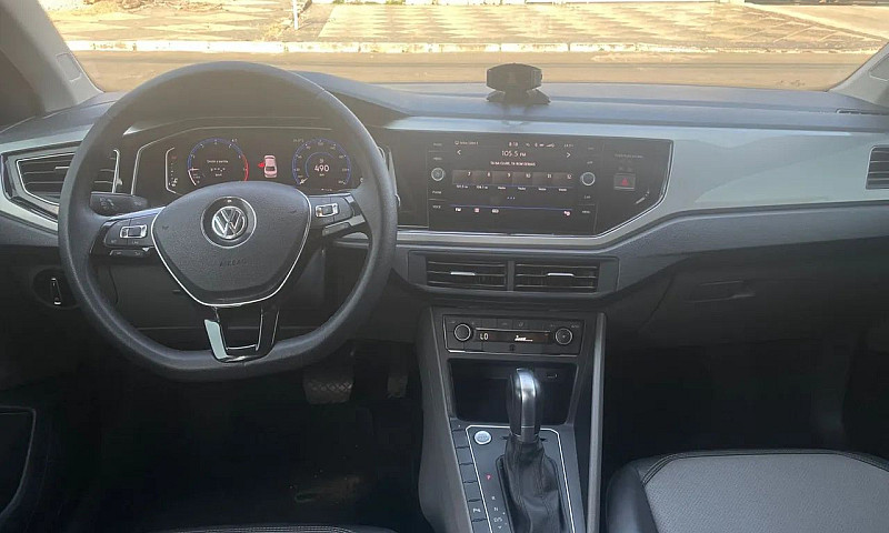 Volkswagen Virtus Hi...