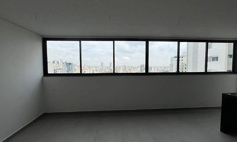 Apartamento Área Pri...