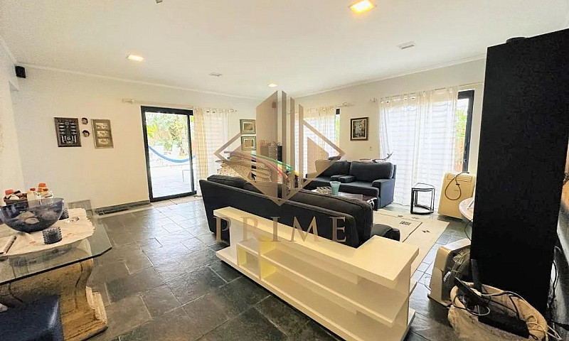Casa Em Condomínio P...