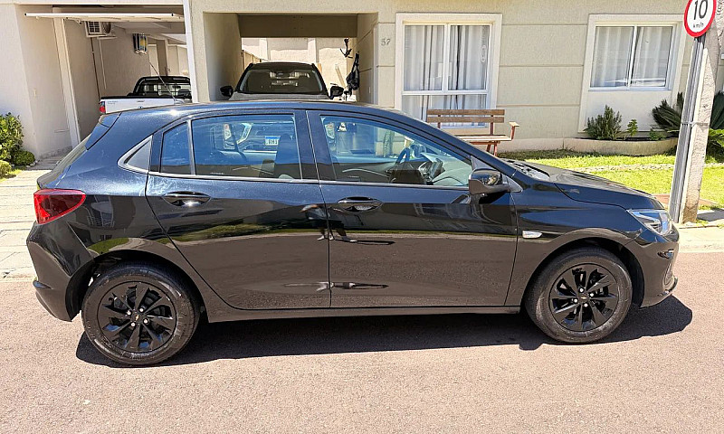 Chevrolet Onix Hatch...