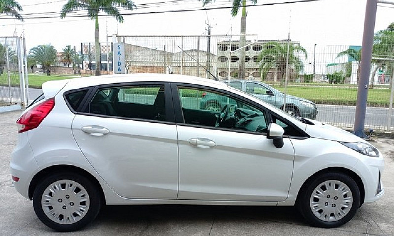 Ford Fiesta Se 1.6 M...
