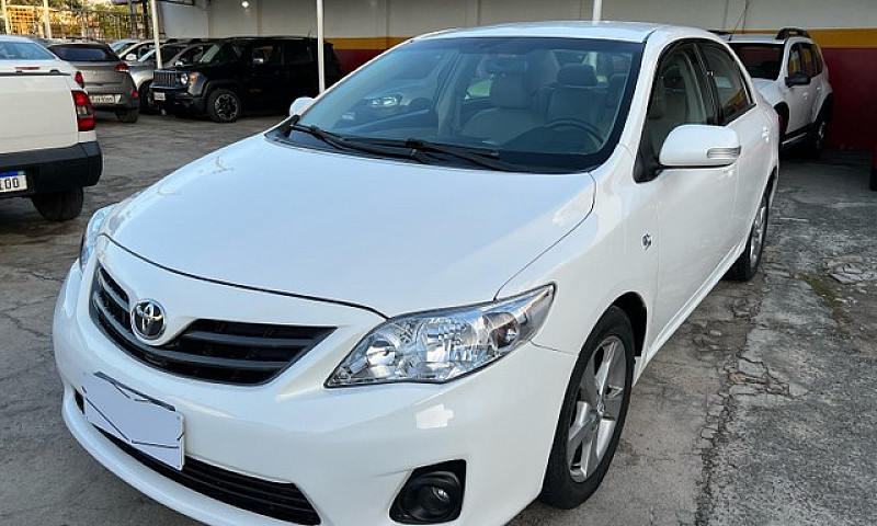 Corolla Xei 2013...