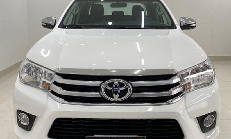 Toyota Hilux Srv 201...