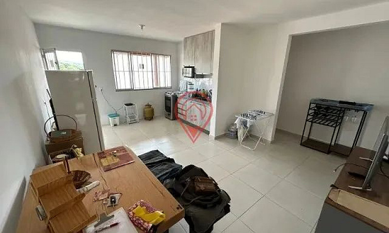 Casa À Venda No Bair...