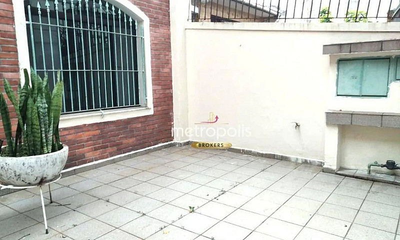 Sobrado À Venda, 205...