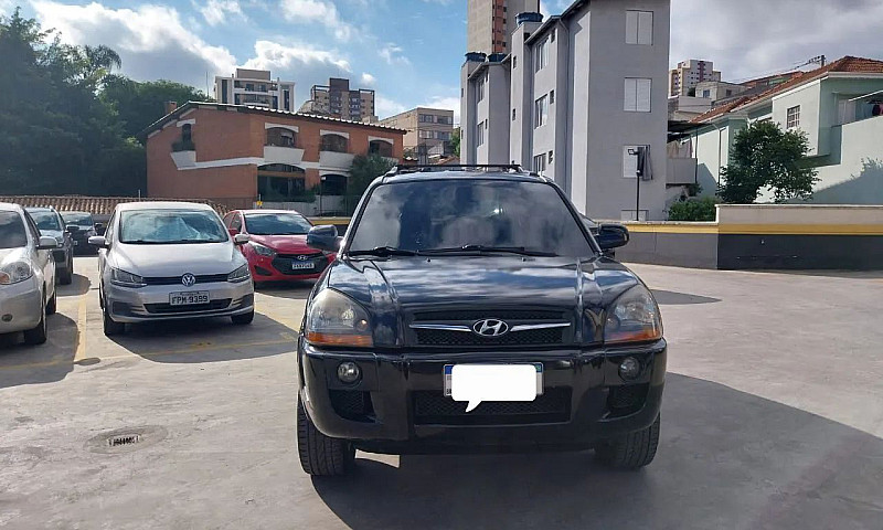 Hyundai Tucson 2.0 1...