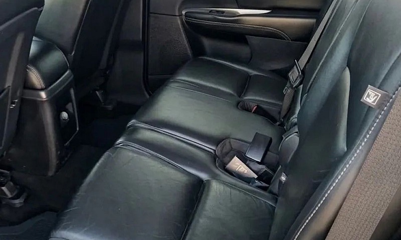 Dodge Journey Sxt 3....