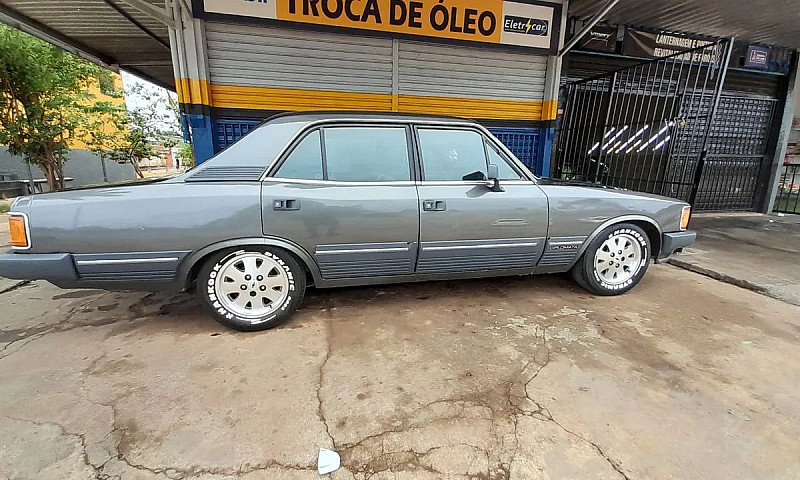 Chevrolet Opala Dipl...