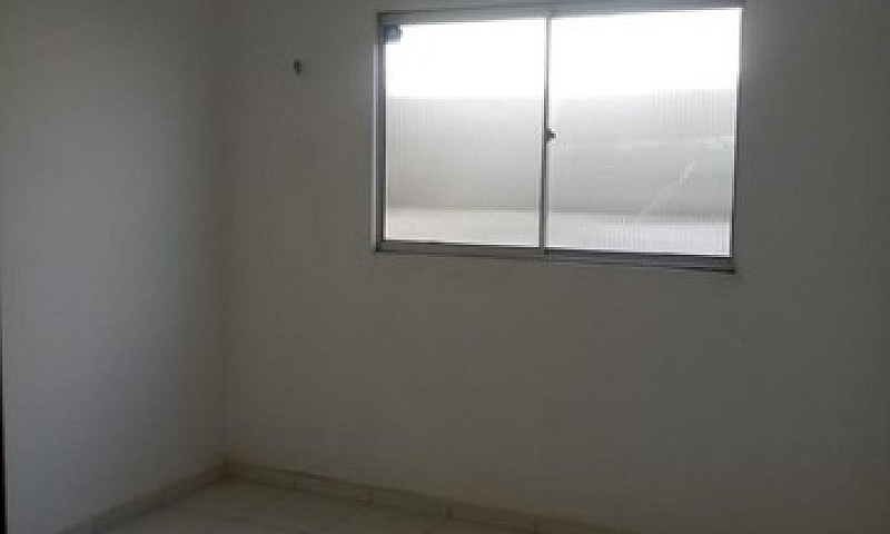 Casa 3 Quartos Condô...