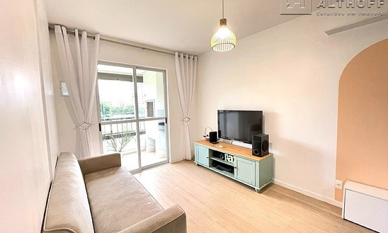 Apartamento Semimobi...