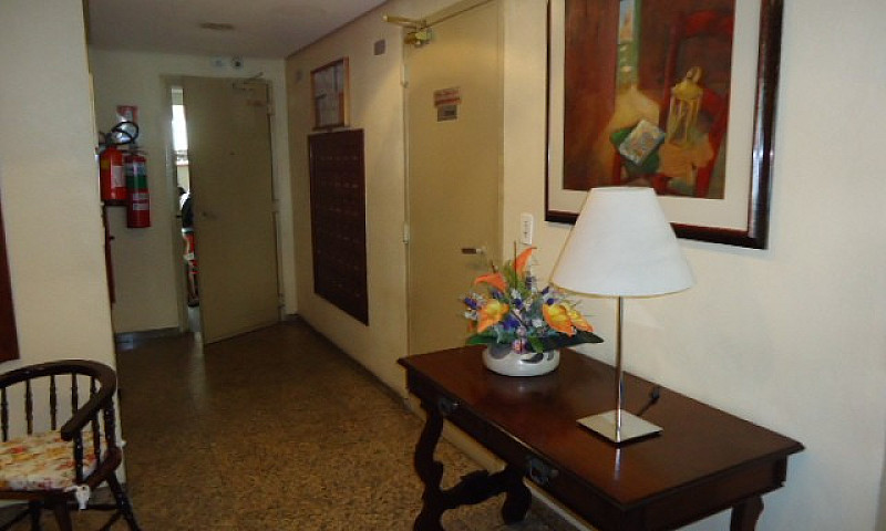 Apartamento Para Alu...