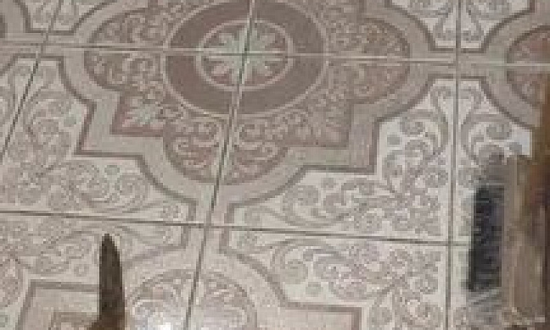 Aluga- Se Uma Casa ,...